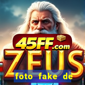 foto fake de menina cacheada